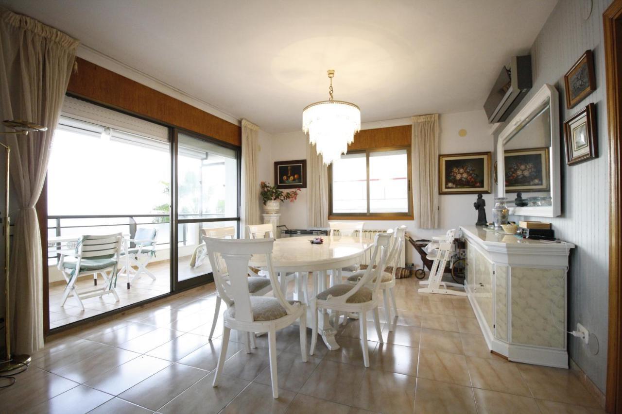 Apartamento Para 8 Sobre El Mar Apartment Salou Luaran gambar