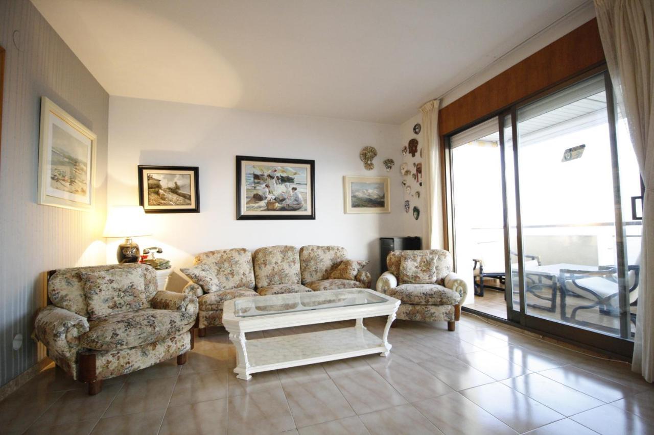 Apartamento Para 8 Sobre El Mar Apartment Salou Luaran gambar