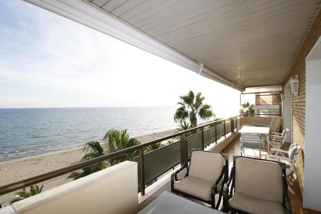 Apartamento Para 8 Sobre El Mar Apartment Salou Luaran gambar